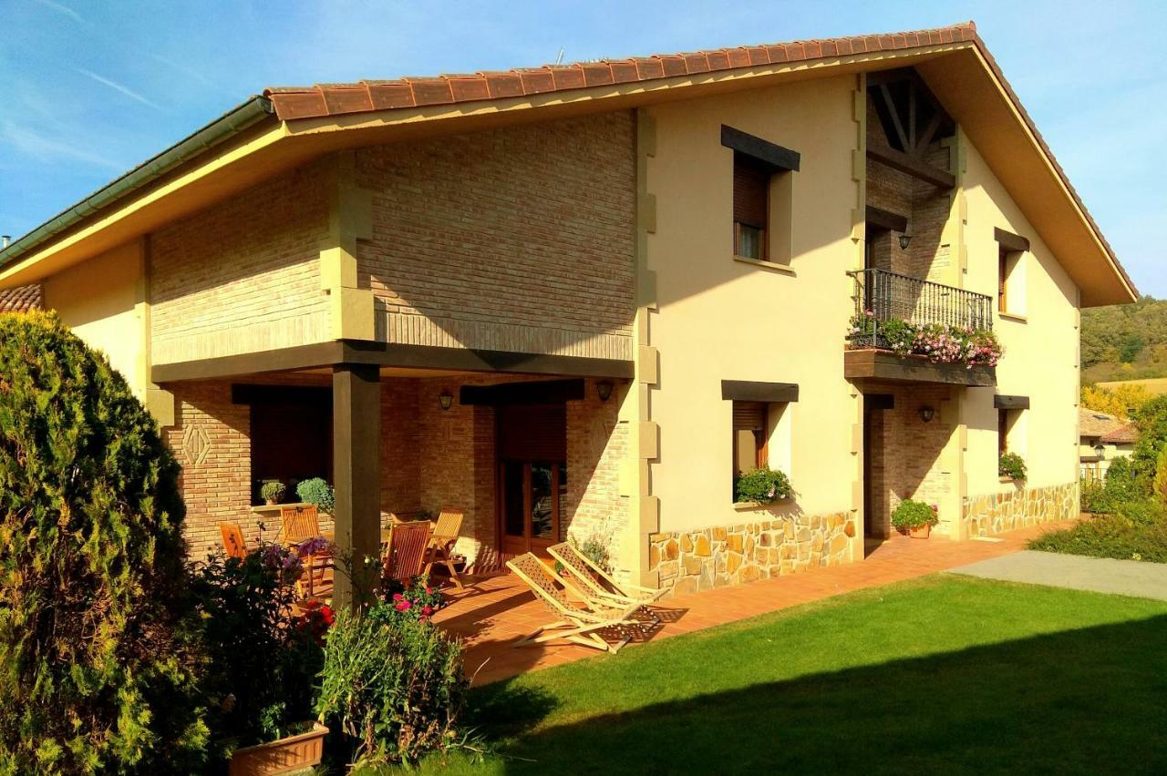 El Chalet Del Golf Urturi المظهر الخارجي الصورة